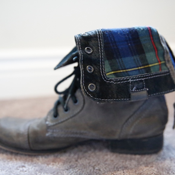 Steve Madden Flannel-Lined Combat Boots - Picture 8 of 8